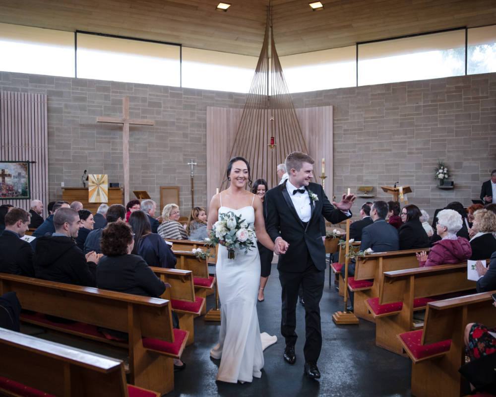 St Pauls Anglican Church East Kew - Just married
