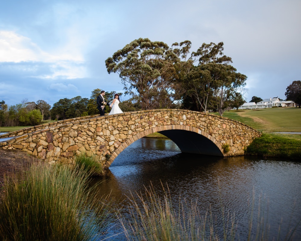 Riversdale Golf Club - Bride and Groom crossing bridge